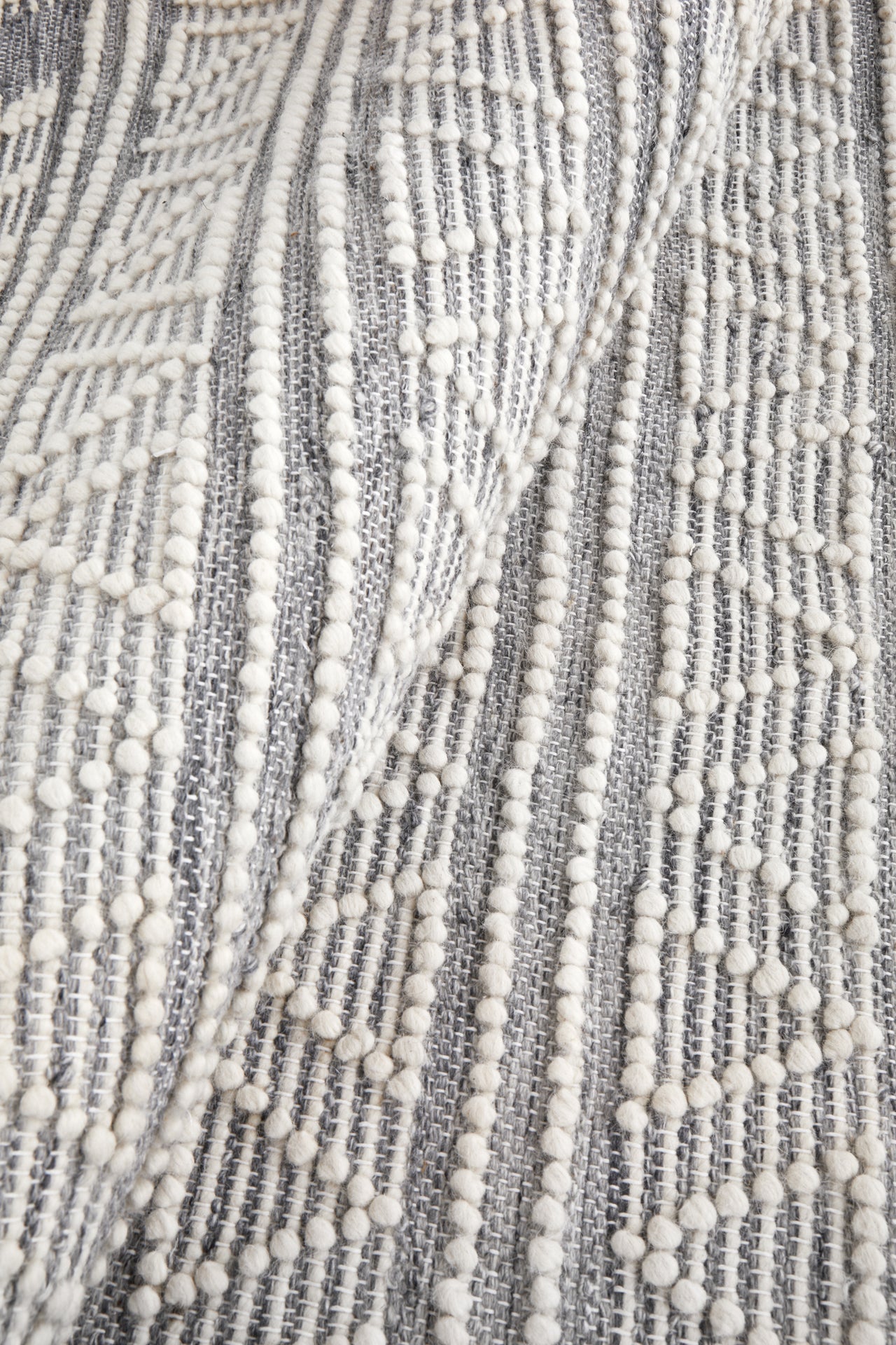 Zena Tribal Grey & White Patterned Rug