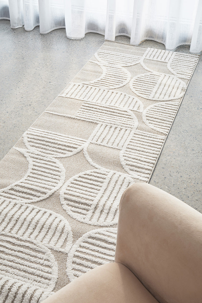 Lotus Leo Natural and Ivory Modern Geometric Pattern Hallway Runner Rug