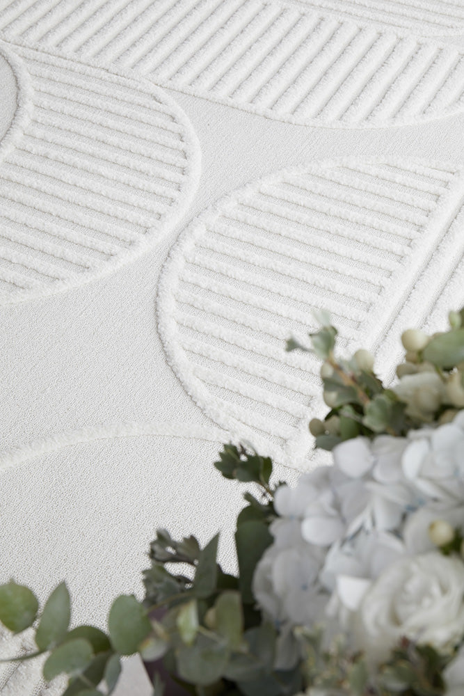 Lotus Leo White Modern Geometric Pattern Rug