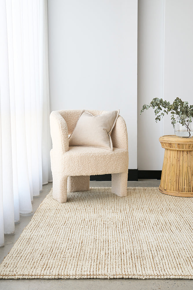 Marlo White and Natural Jute Modern Hand Loomed Pebble Pattern Rug