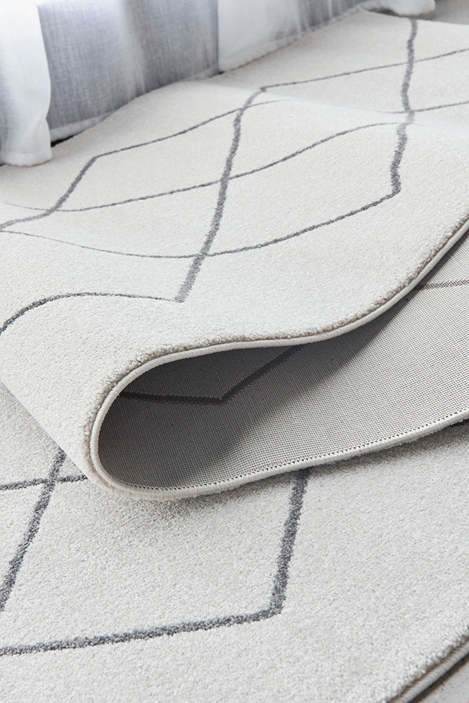 Lola Paradise Cream & Grey Modern Diamond Pattern Hallway Runner Rug