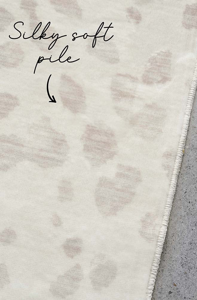 Mila Revive Cream & Natural Modern Abstract Machine Washable Polyester Rug