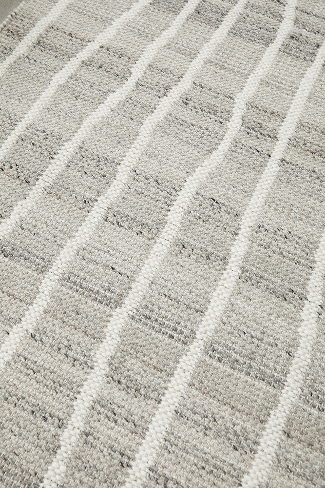 Luci Grey and White Modern Organic Line Pattern Rectangle Rug