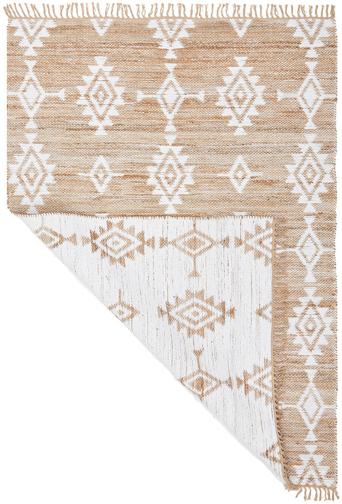 Quinton Bodhi Natural & White Jute Bohemian Tribal Pattern Rug