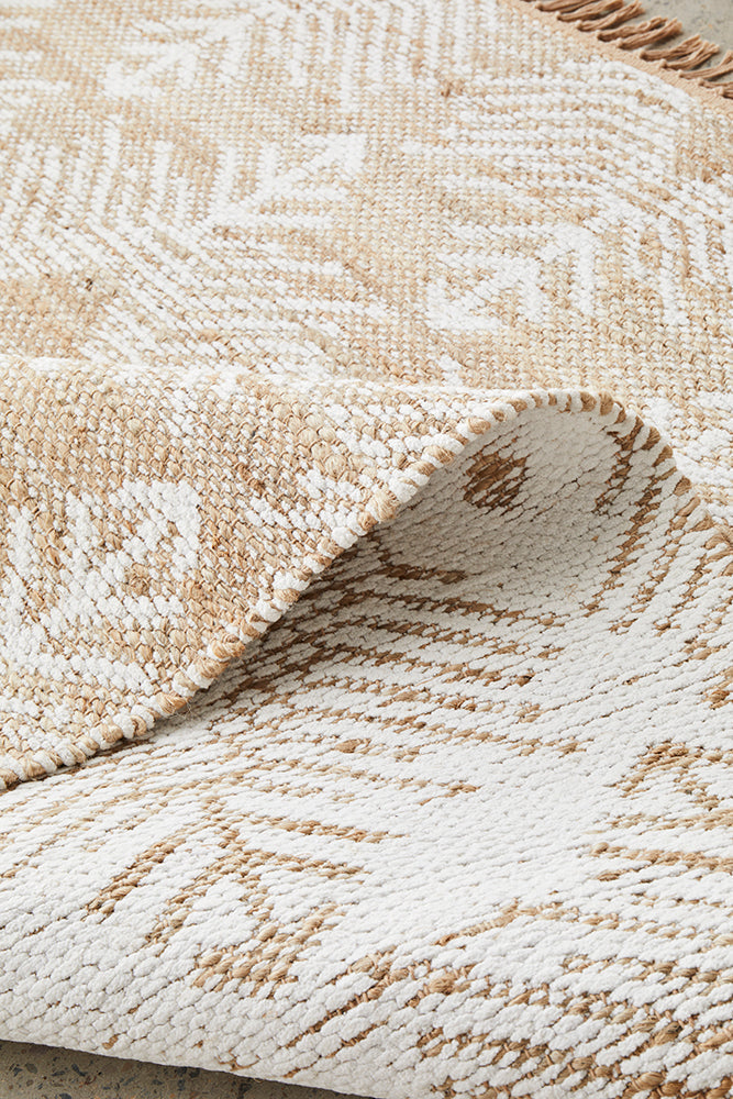 Rosa Bodhi Natural & White Jute Bohemian Tribal Pattern Rug