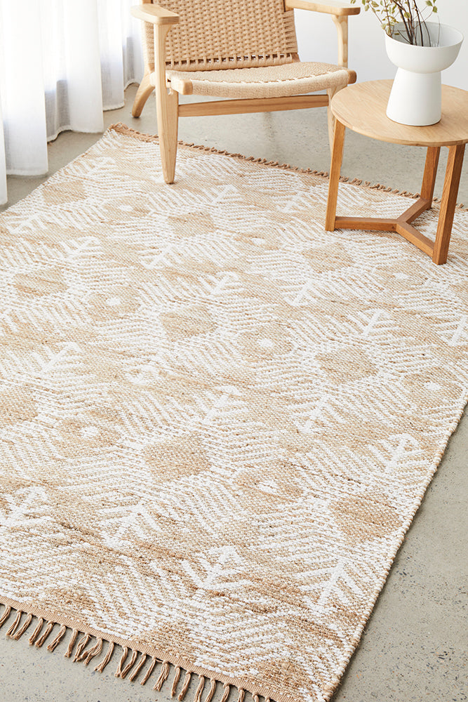 Rosa Bodhi Natural & White Jute Bohemian Tribal Pattern Rug