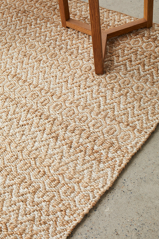 Cali Dune Eco-Friendly Natural Two-Tone Patterned Jute Rug