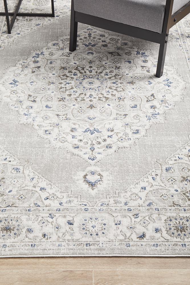 Emily Traditional Grey & Blue Floral Pattern Rug