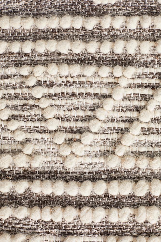 Zena Tribal Light Grey & White Wool Rug