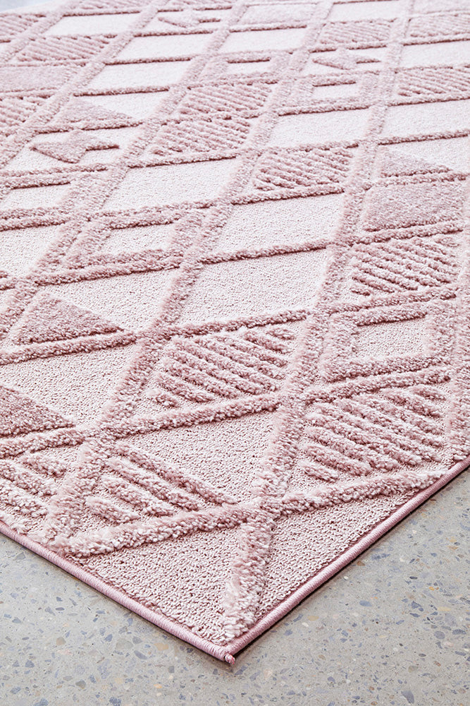 Mari Lisa Pink Diamond Pattern Rectangle Rug