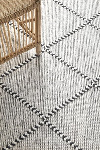 Thumbnail for Jasmine Ivory & Black Modern Diamond Pattern Flatwoven Wool Rug