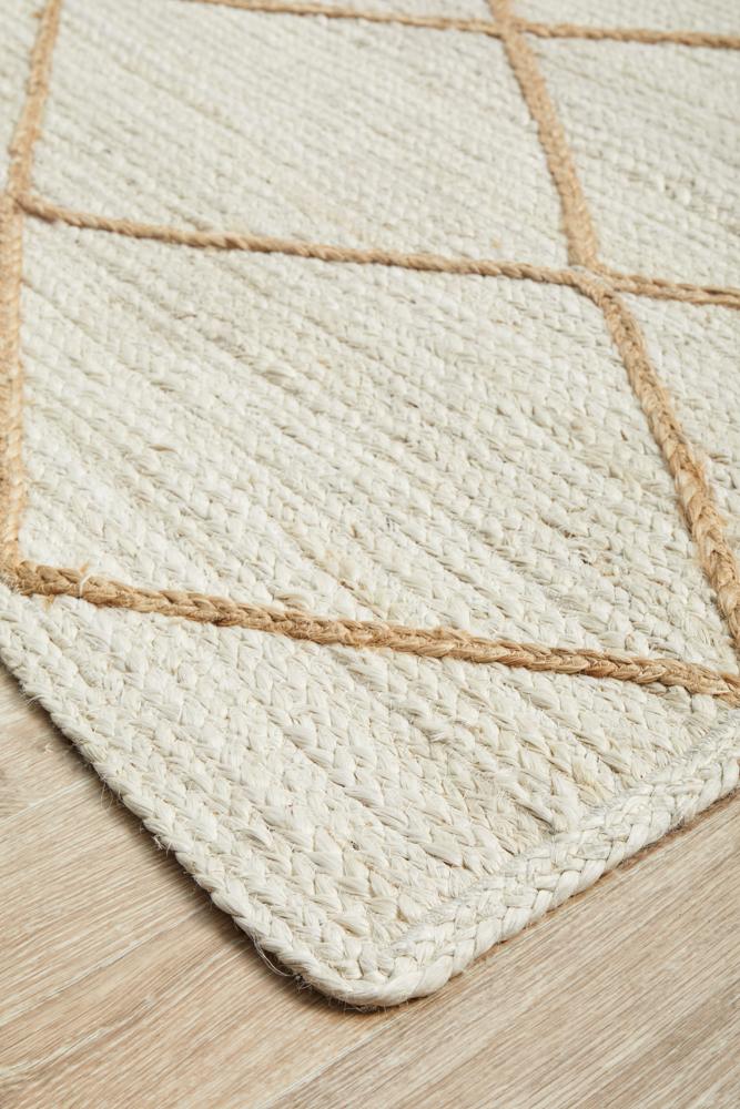 Aanya White Diamond Jute Rug