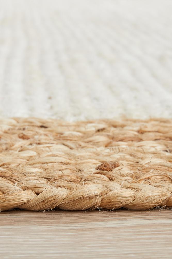 Aanya Natural & White Hand Braided Rug