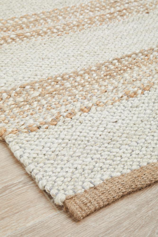 Aanya Natural & White Hand Braided Jute Rug