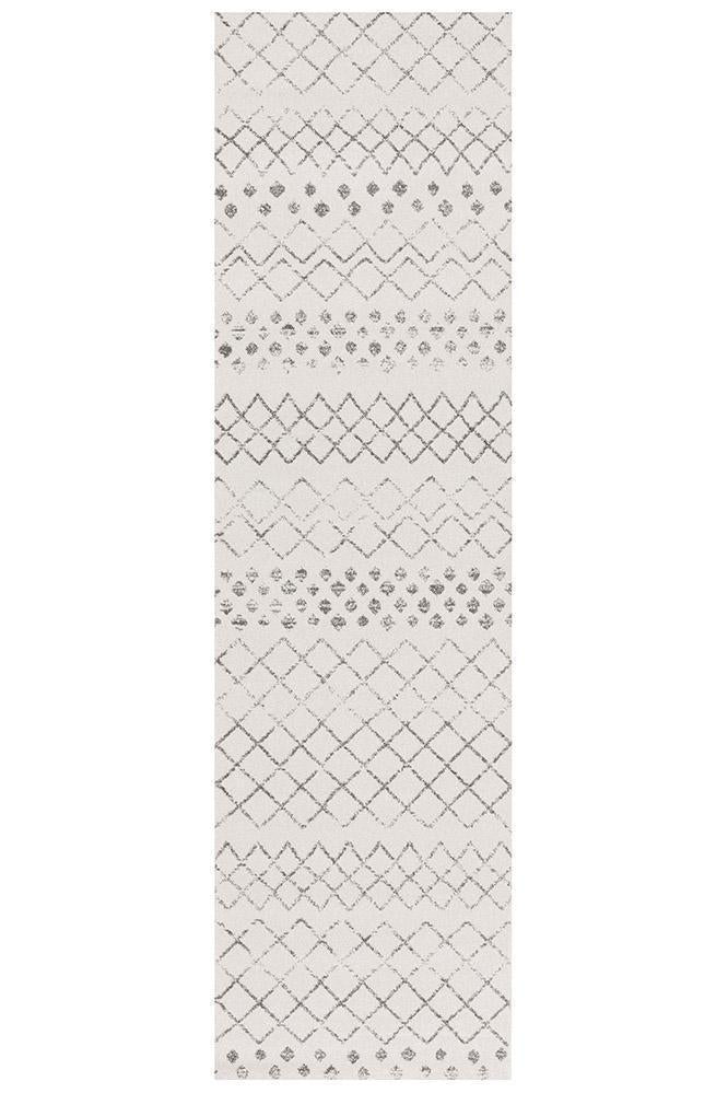 Aiyana White & Grey Tribal Rug