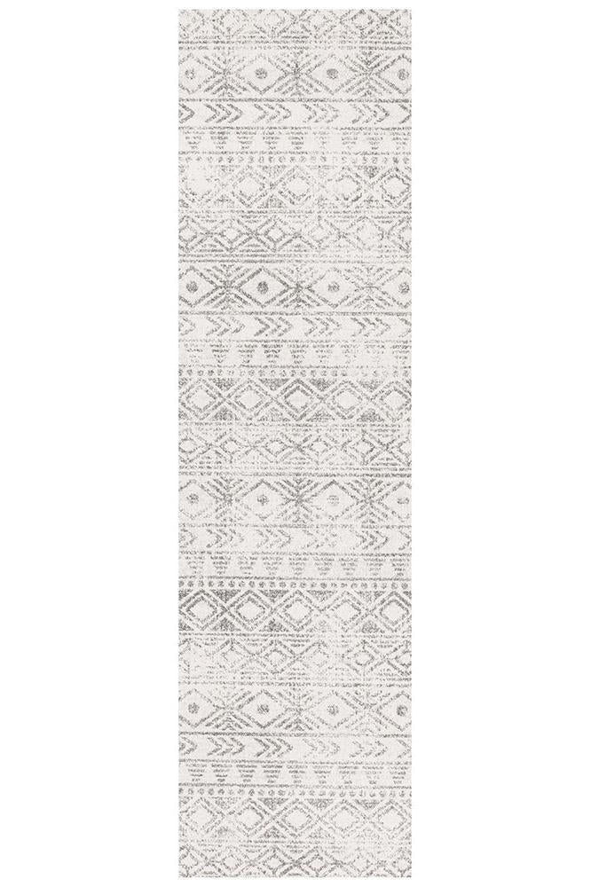 Adair Bohemian White & Grey Rustic Rug