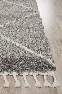 Thumbnail for Anisah Modern Grey & White Diamond Pattern Fringed Rug