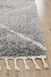 Thumbnail for Anisah Modern Grey & White Diamond Pattern Fringed Rug