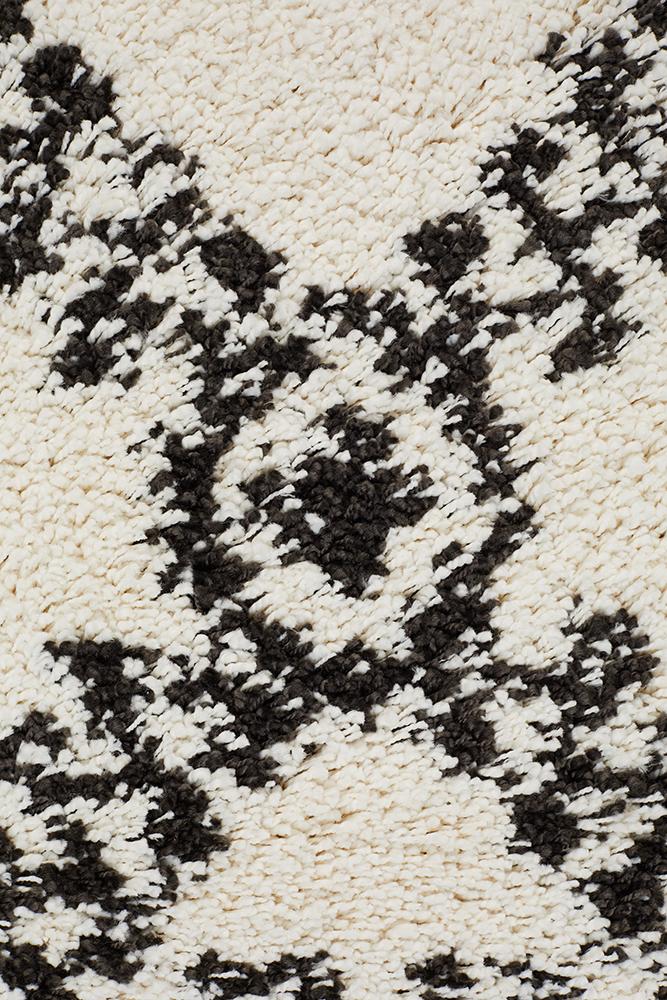 Chaima Modern Fringed White & Black Rug