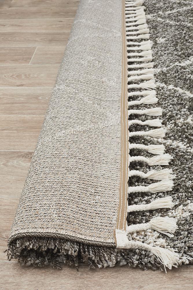 Nahla Modern Fringed Grey & White Rug