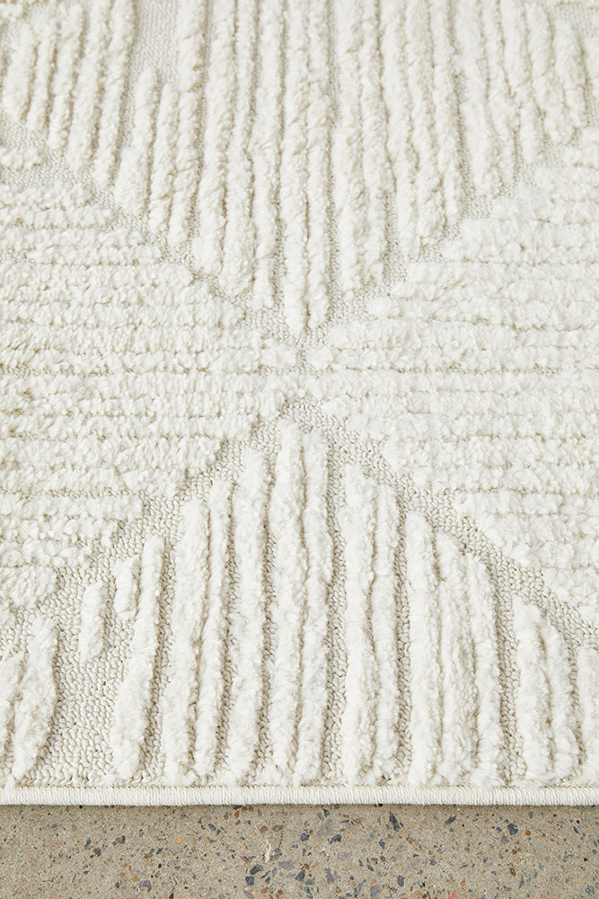 Shilo Serenade White Modern Geometric Pattern Rug