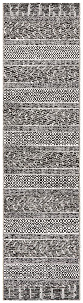 Tessa Outdoor Grey & White Tribal Pattern Rug